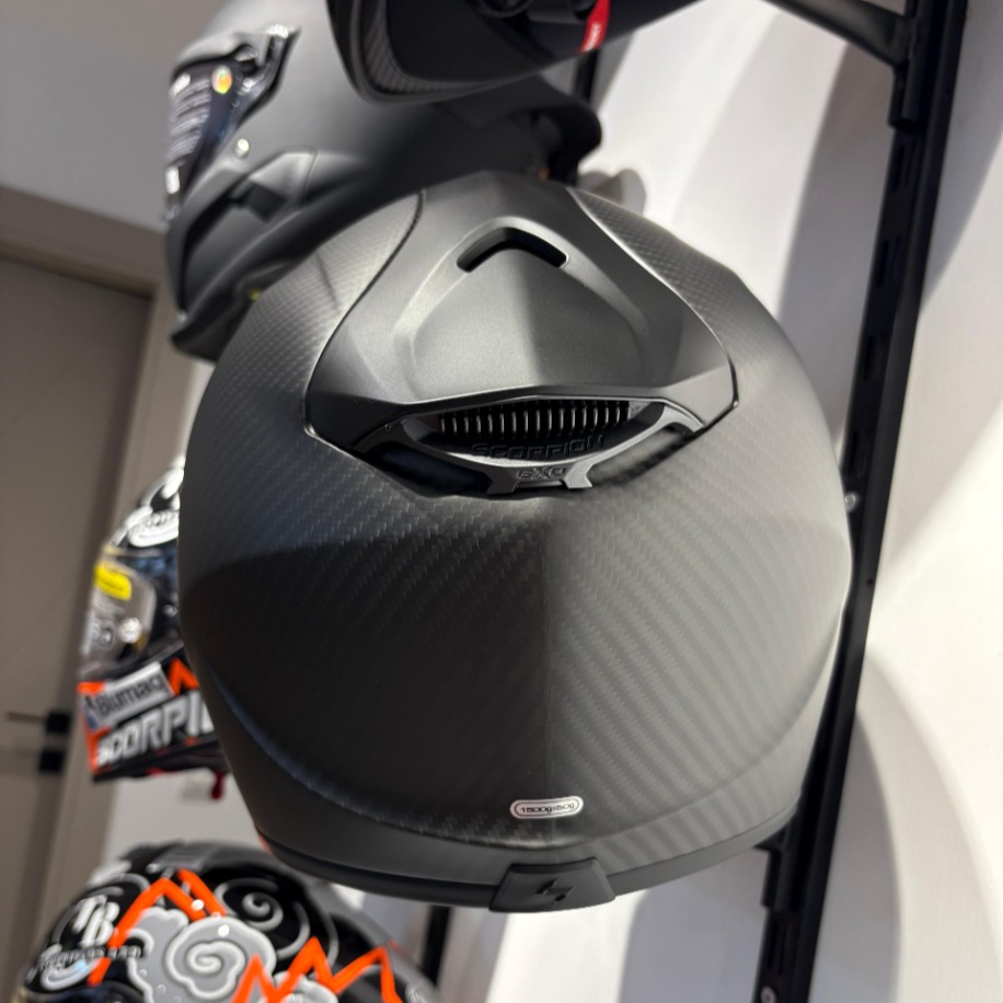 Scorpion EXO 1400 Evo II Air Carbon Mat Siyah