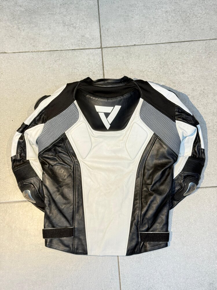 SLATS HÖRGÜÇLÜ HAKİKİ DERİ MOTOSİKLET MONTU M04