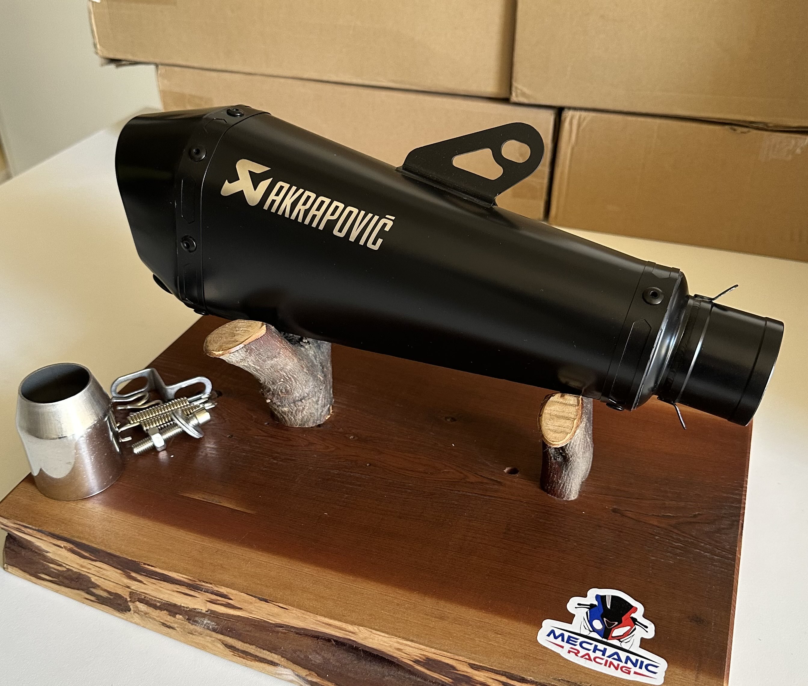 AKRAPOVİÇ PERFORMANS EGZOZ M02