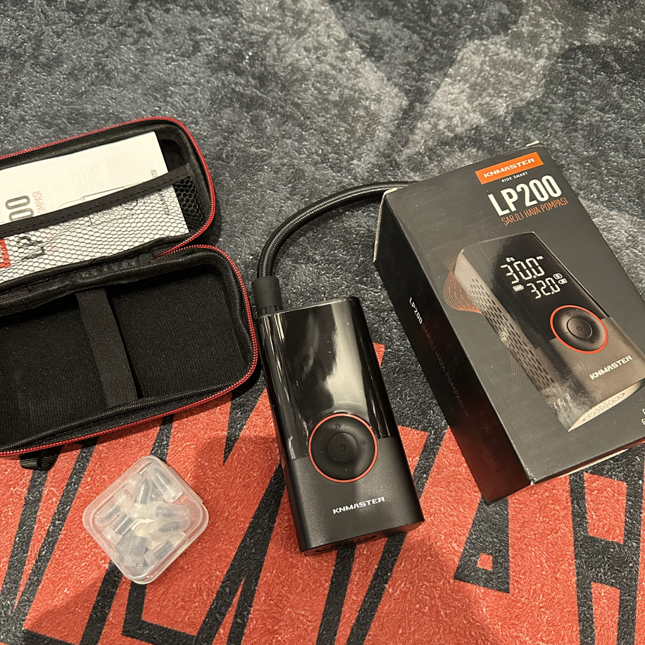 LP200 ŞARJLI HAVA POMPASI