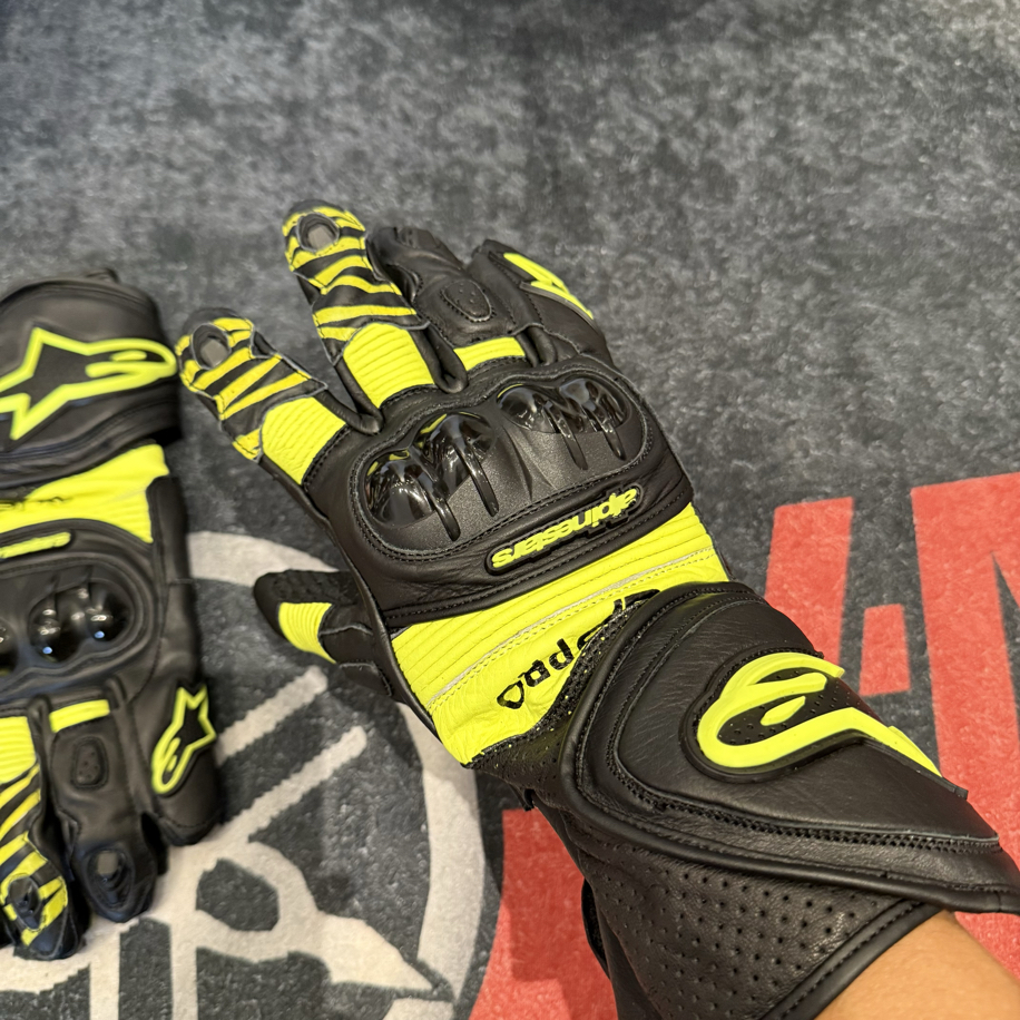 ALPİNESTARS GP FULL NEON HAKİKİ DERİ ELDİVEN M017